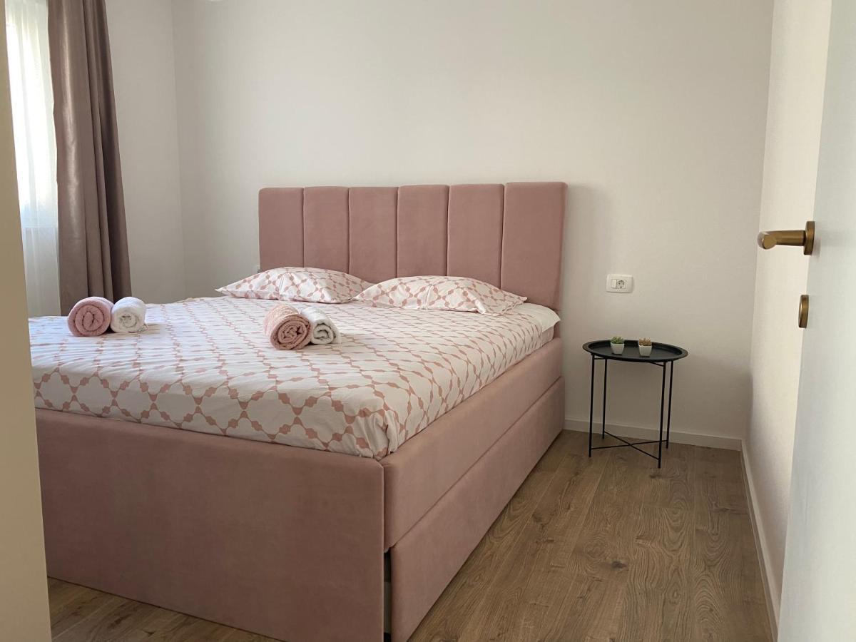Apartman Tanja Макарська Екстер'єр фото
